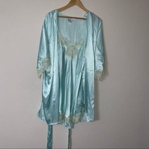 Silky Light Blue Lace-Trim Robe & Chemise Set